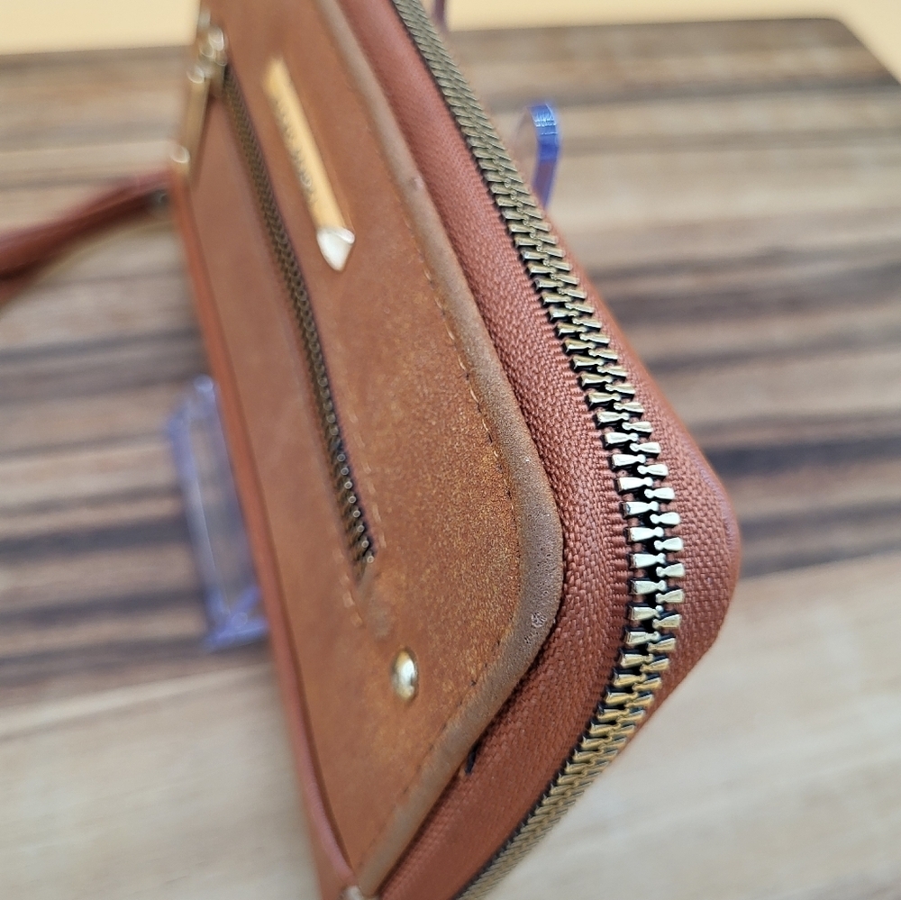 Alexis Bendel Brown Wristlet Wallet - Picture 3 of 7